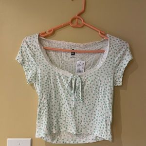 Pacsun me to we crop white green flower shirt